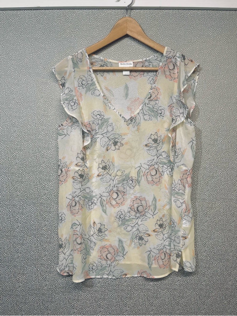 M Motherhood Maternity Feminine Floral Print V-Neck
